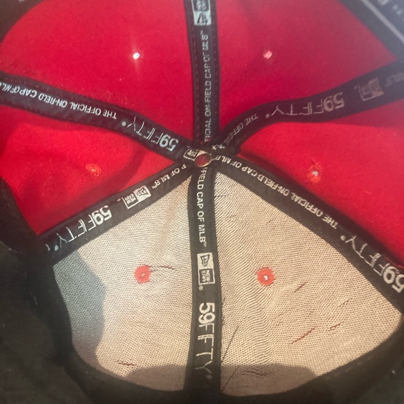 Philadelphia Phillies Ball Cap - Picture 10 of 11